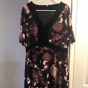 IVANKA TRUMP ladies dress
